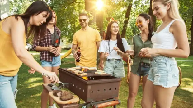Все на шашлык! Пикник на Первомай для ростовчан влетит в копеечку в 2022 году