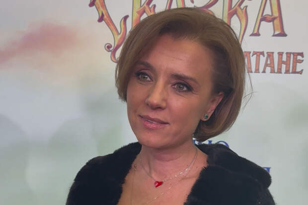 Расставшаяся с мужем Ксения Алферова уехала из Москвы в «особенное место»