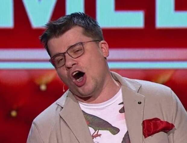 Гарик Харламов высмеял Соловьёва в эфире Comedy Club (видео)