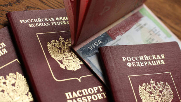 В МИД РФ призвали США упростить получение виз для россиян