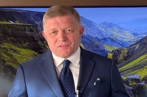 Фицо и Гашпар посетят торжества по случаю Дня Победы в Москве