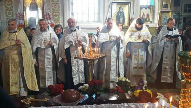 Скорее всего, эти люди полагают, что идут к Богу, а на самом деле, подсознательно молятся вожделению