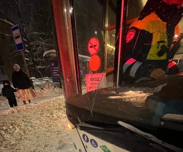 В Чебоксарах автобус сбил трех подростков