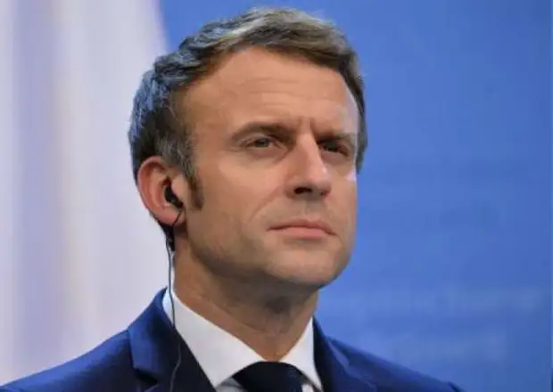 Макрон отказался платить за российский газ в рублях — думает о новых поставщиках