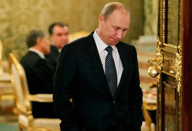 Путину нужны единомышленники чтобы спасти Россию, а не те, кто его окружает