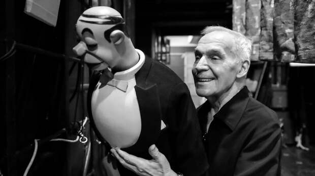 "Обострилась болезнь": жизнь и смерть актера Роберта Ляпидевского