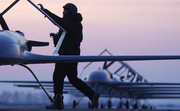 Весь мир - в труху: Оружейный барон Зеленский выводит Украину на глобальный рынок