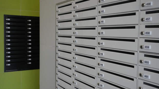 Мошенники стали просить россиян оставлять деньги в почтовых ящиках