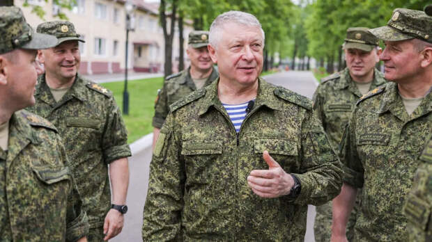 Западное "кукареку" после атаки на генерала Алексеева пресёк Делягин: "Вряд ли такие совпадения бывают случайными"