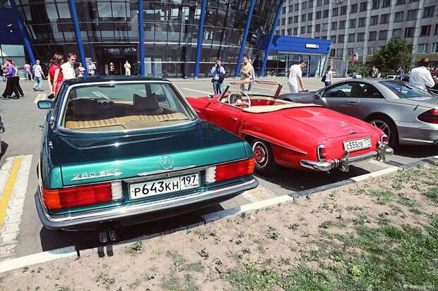 Mercedes-Benz Classic Day в Москве (57 фото)
