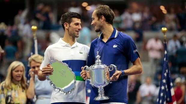 Медведев обыгрывает Джоковича в финале US Open!