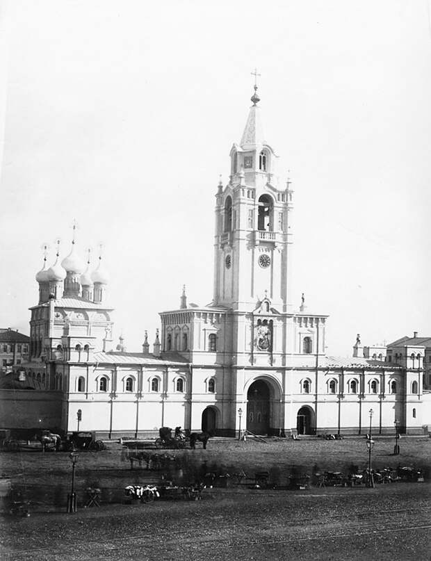 Страстной монастырь в москве