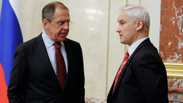 У России есть несколько стратегий по развитию ситуации на Украине – военкор 