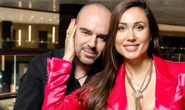 Развода не будет? Елена Товстик обжаловала решение суда о разводе с отцом своих шестерых детей — Романом