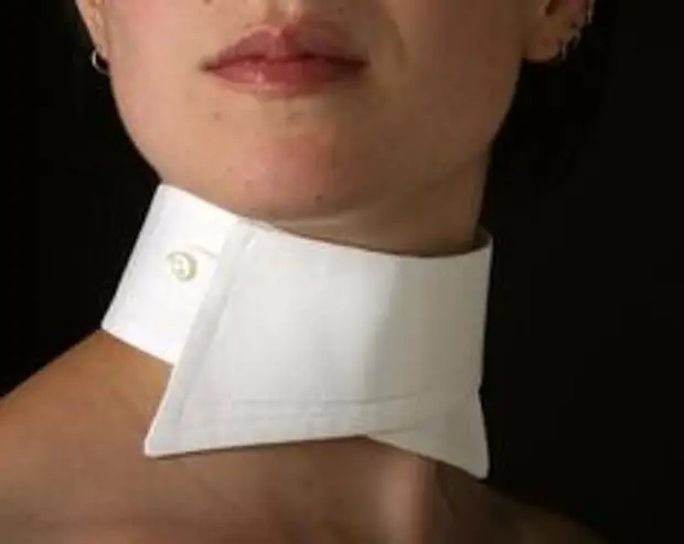 Закрытая шея. Воротник коллар (Collar). Воротник закрывающий шею. Круглый воротник на шею. Воротник для трахеостомы.