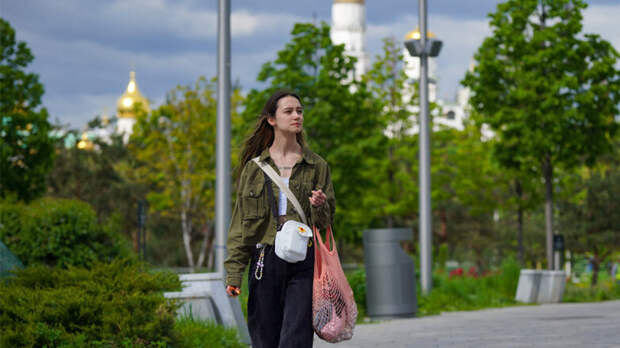 О похолодании сразу на 10°C предупредили москвичей