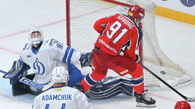 Нападающий Спронг перешёл из ХК ЦСКА в «Автомобилист»