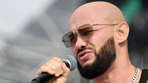 «Общаемся по детям»: Джиган не поздравил Самойлову с Днем всех влюбленных