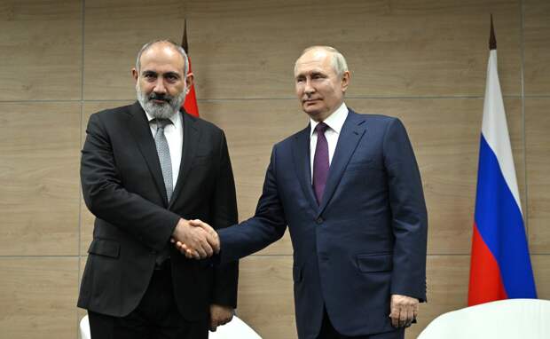 Путин позвонил с премьер-министру Армении Пашиняну