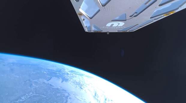 Спутник «Лобачевский» успешно раскрыл солнечные панели в космосе