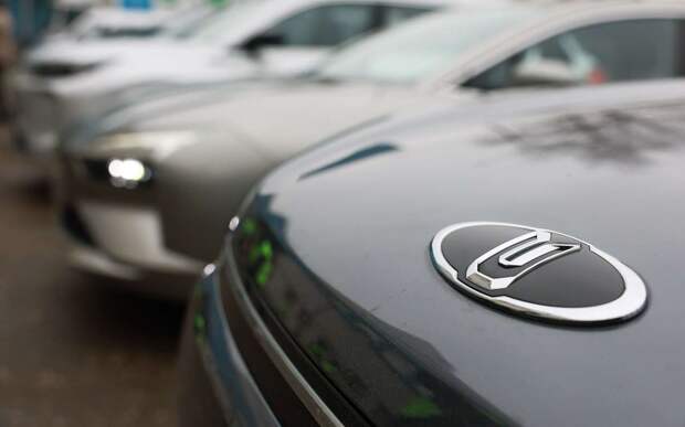 «Москвич» решил зарегистрировать товарный знак с необычным названием