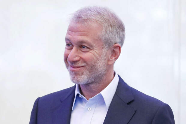 NYT: Абрамович хочет направить часть денег от продажи "Челси" раненым бойцам РФ