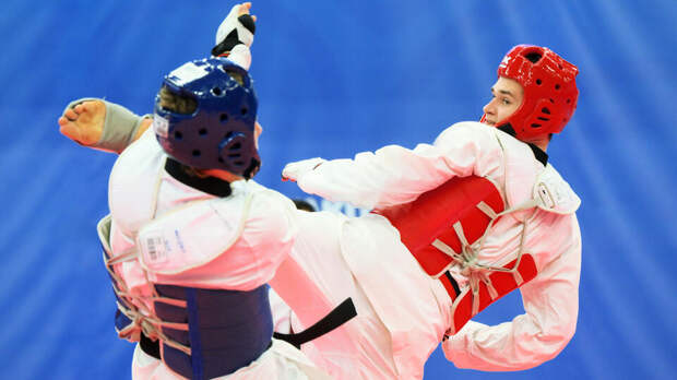 Российских тхэквондистов допустили до турниров с флагом и гимном