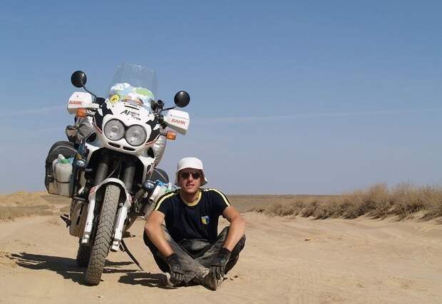 Через Ла-Манш на воздушных шариках, и другие удивительные путешествия (12 фото) Через Ла-Манш на воздушных шариках, и другие удивительные путешествия (12 фото)