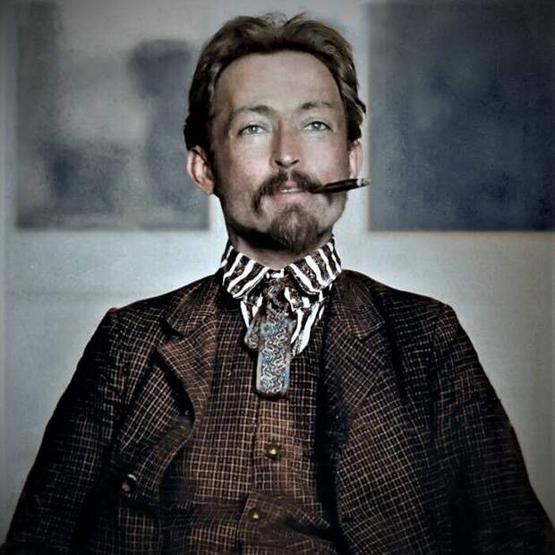 Ф.Э. Дзержинский, Краков, 1912 год. Согласитесь, есть в образе "железного Феликса" что-от Че Гевары (или в Че Геваре что-то от Дзержинского:D), испанского дворянина века этак XVII-XVIII и современного хипстера...