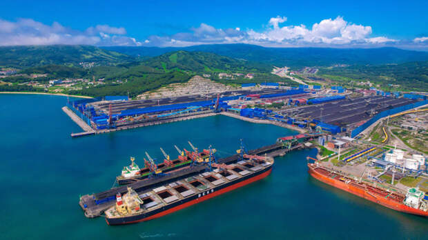 Рожденный быть первым: "Восточный Порт" отмечает полувековой юбилей