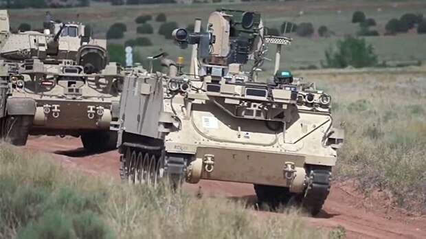 NI: ВС США провели испытания «революционных» боевых роботов с ПТРК Javelin