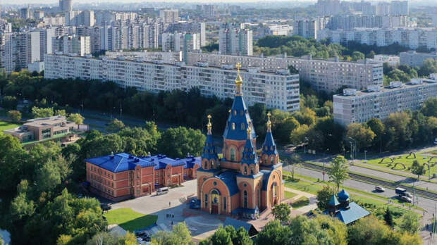 храм