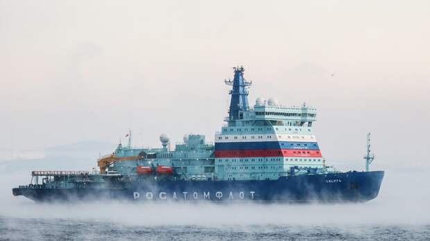 «Росатом» отправил атомный ледокол «Сибирь» в Финский залив