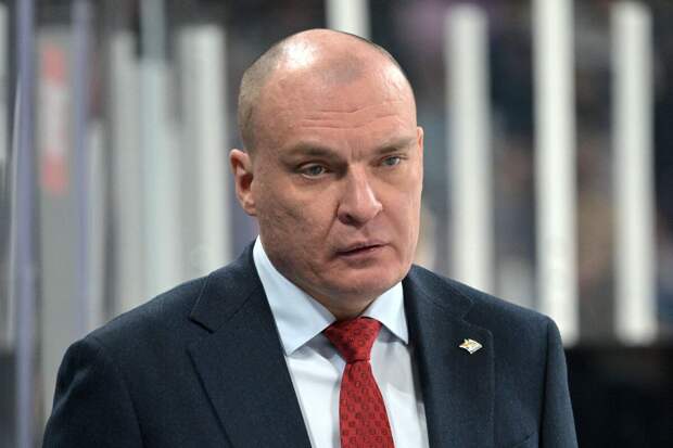 Тренер "Металлурга" Разин призвал журналиста из Казани быть нейтральным