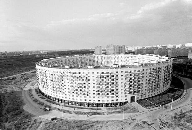 Самые необычные дома, построенные для простых советских граждан