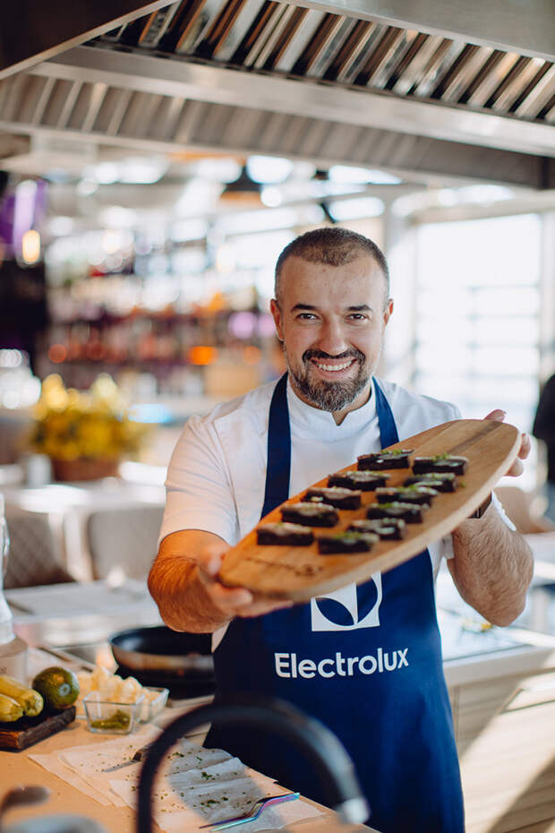 Владимир Мухин 