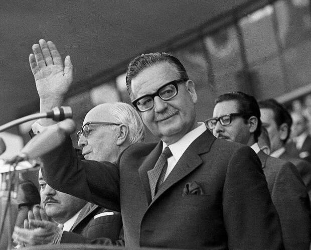 Убийство Альенде — как торжество демократии проамериканского пошиба Убийство Альенде — как торжество демократии проамериканского пошиба