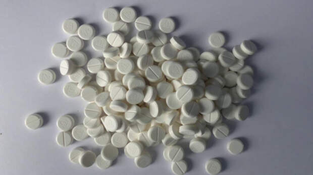 Крымчанин организовал международный канал поставки наркотиков в Россию: Ему грозит до 20 лет колонии