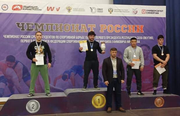 Чувашские спортсмены успешно выступили на чемпионате России по вольной борьбе среди студентов