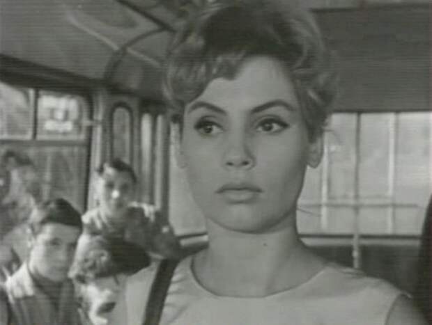 Алла Будницкая в фильме "Первый троллейбус" (1963)