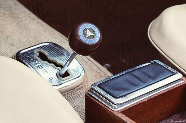 Mercedes-Benz Classic Day в Москве (57 фото)