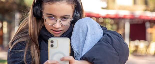 Португалия расширяет запрет на доступ несовершеннолетних к соцсетям