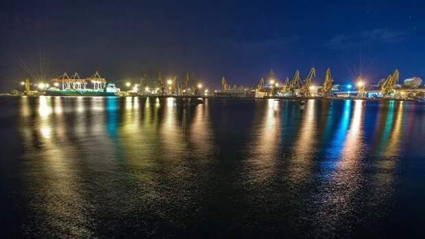 В Киеве озвучили новую тактику дроновых атак РФ на одесские порты