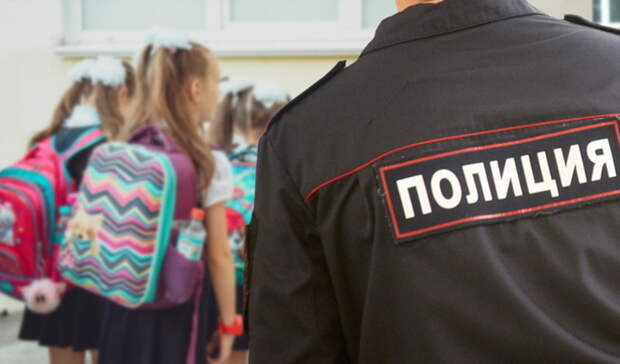 Полиция нагрянула к нижегородской школьнице из-за песни