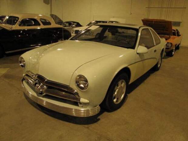 Конфисковали гараж на 10 млн. долларов (21 фото) Конфисковали гараж на 10 млн. долларов (21 фото)