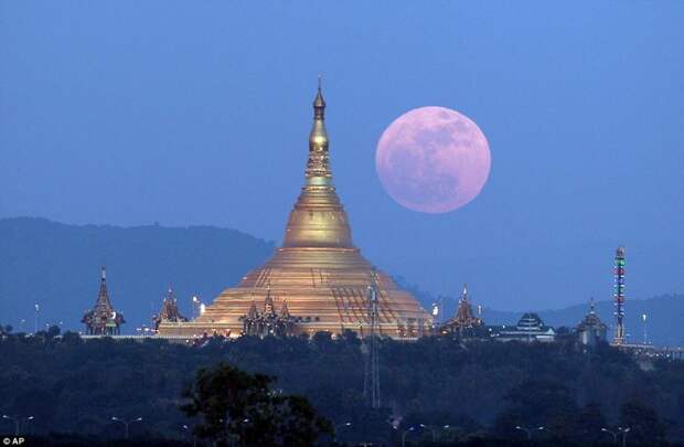Нейпьидо, Мьянма nasa, Суперлуние, в мире, луна, новости, полнолуние, редкие фото, фото