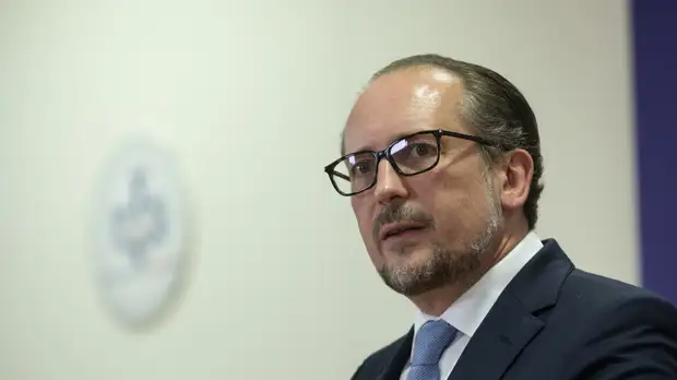 Глава МИД Австрии Шалленберг рассказал о разработке новых санкций ЕС против России