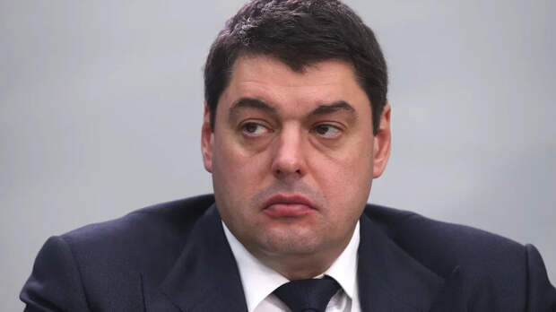 Бывшие топ-менеджеры FESCO стали фигурантами дела о хищении 885 млн рублей