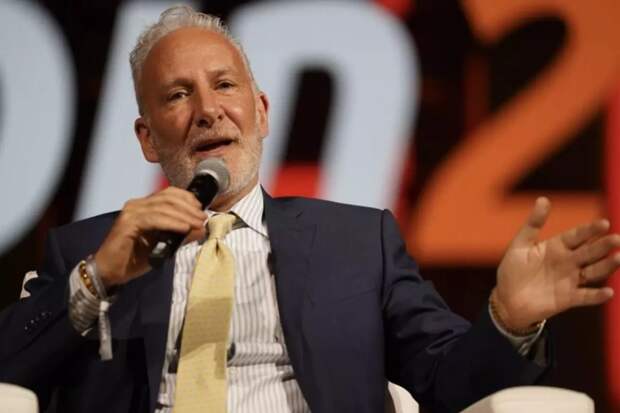 Питер Шифф снова пугает: доллар рухнет, золото взлетит, а кризис 2008 покажется пикником