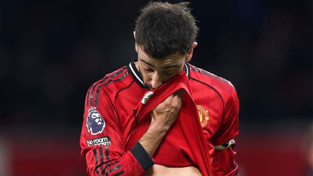 «МЮ» не смог обыграть «Бернли» в первом матче без Аморима